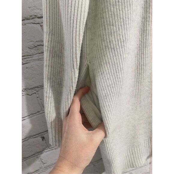 Lululemon restful intentions sweater - Picture 7 of 12